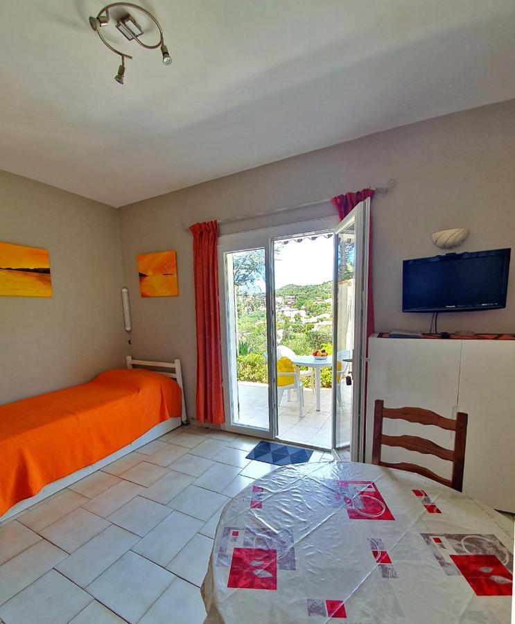 Appartements Dans Villa En Rez De Jardin Єр Екстер'єр фото