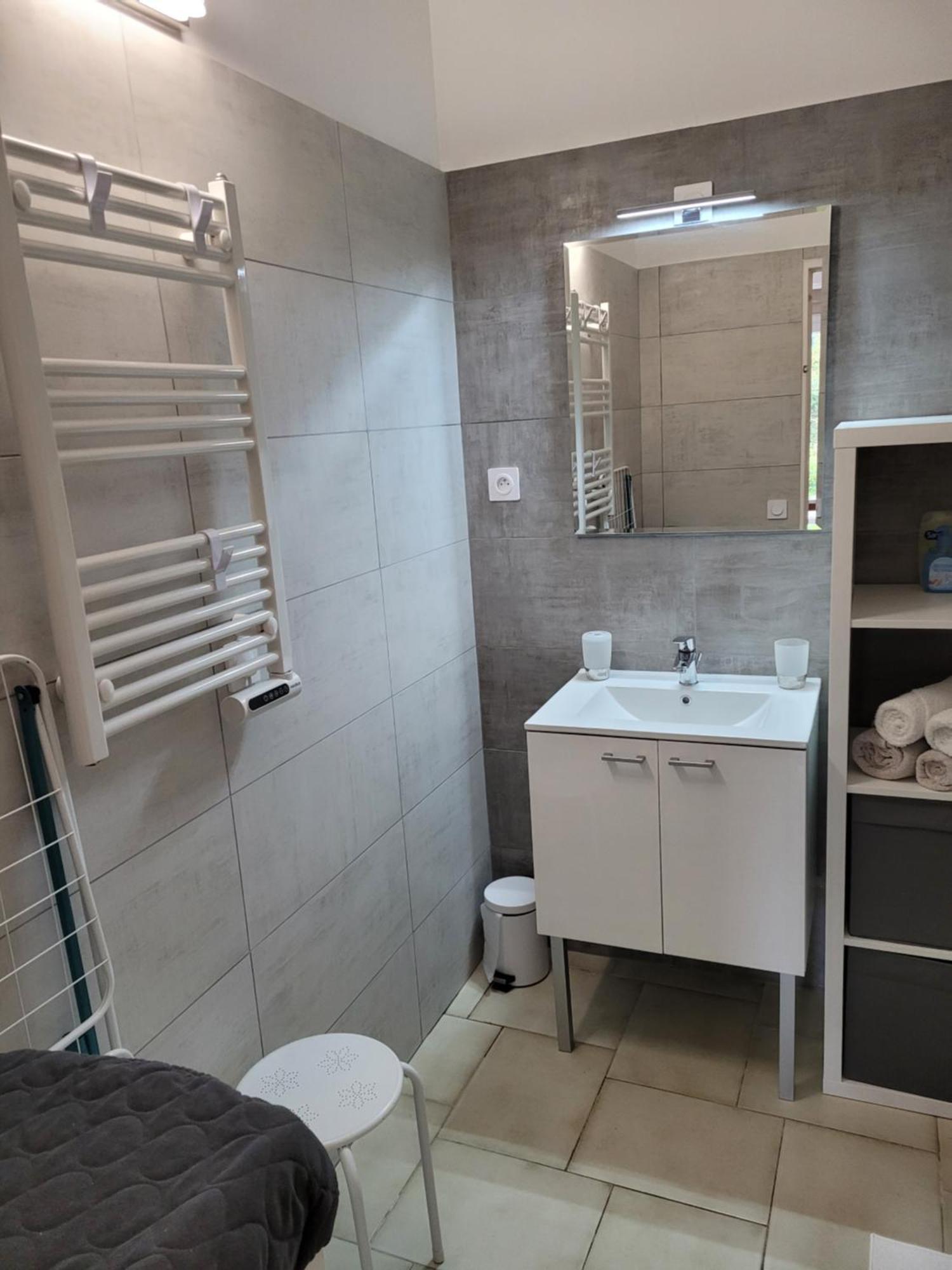 Appartements Dans Villa En Rez De Jardin Єр Екстер'єр фото