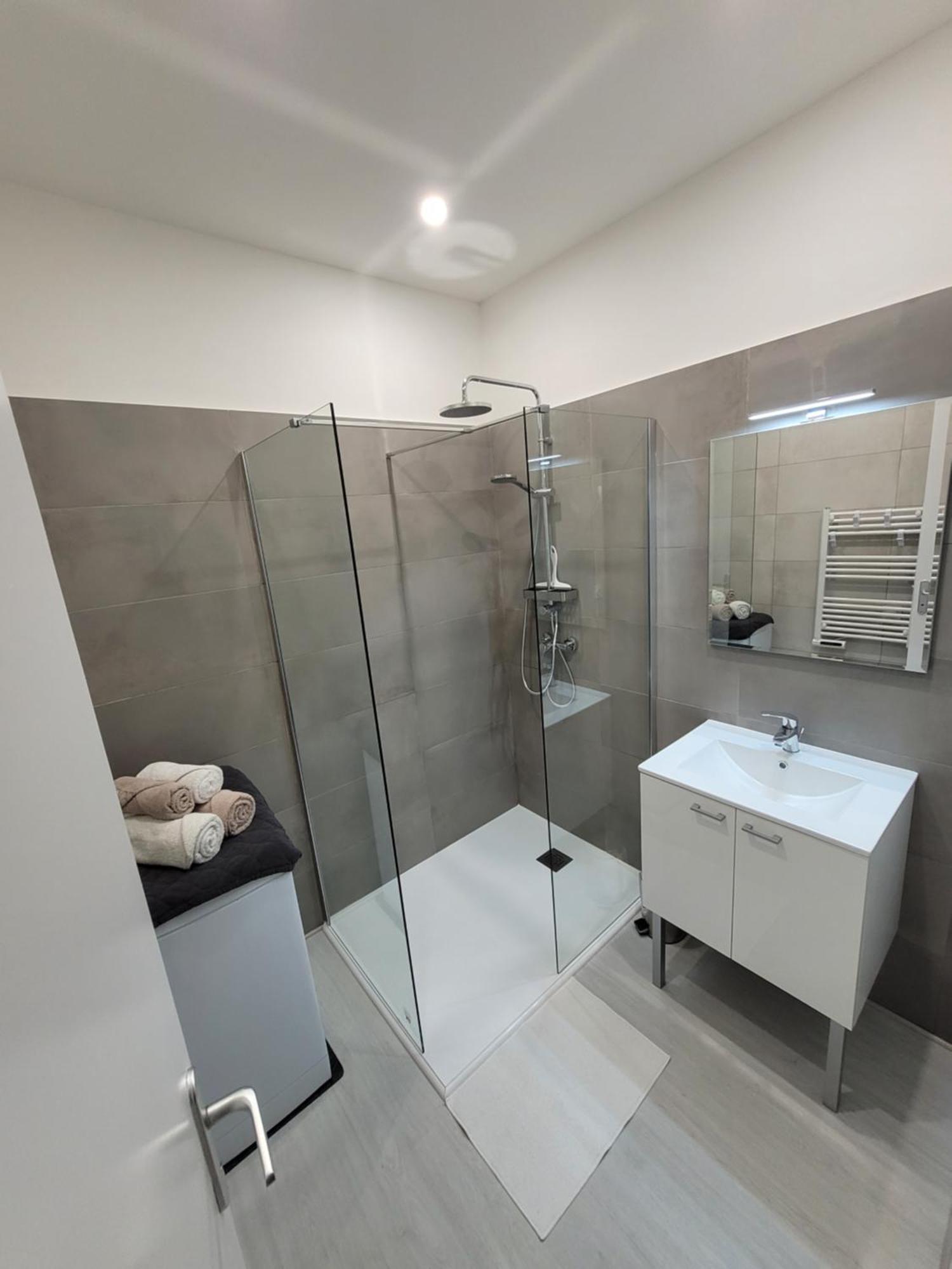 Appartements Dans Villa En Rez De Jardin Єр Екстер'єр фото