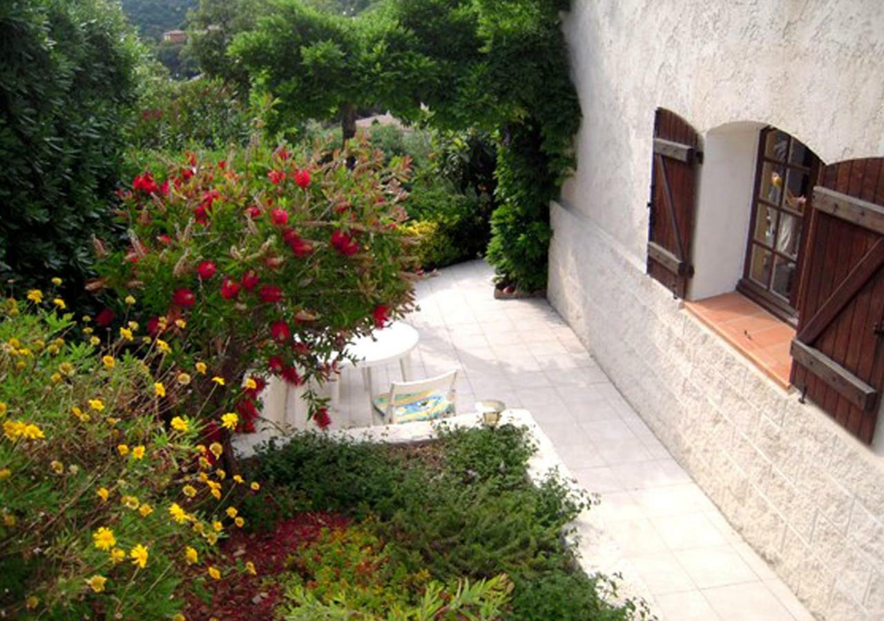 Appartements Dans Villa En Rez De Jardin Єр Екстер'єр фото